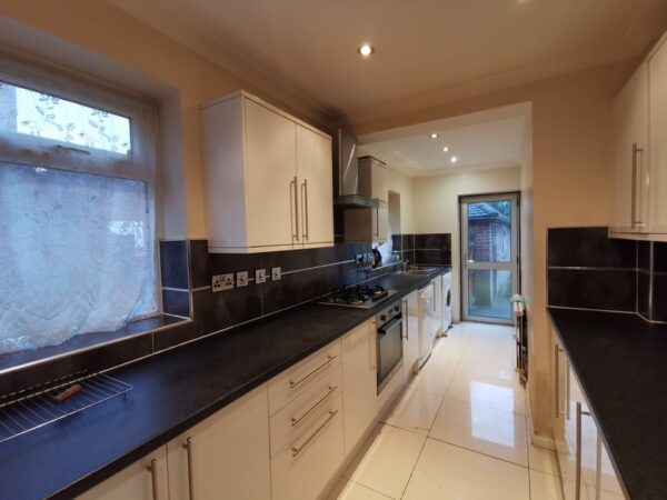 Alexandra Avenue, Harrow