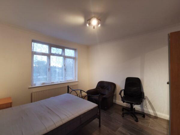 Alexandra Avenue, Harrow