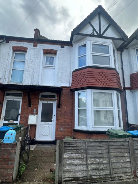 Rosebank Avenue, Wembley