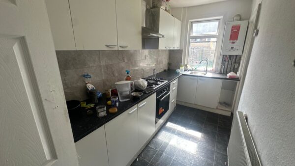 Rosebank Avenue, Wembley